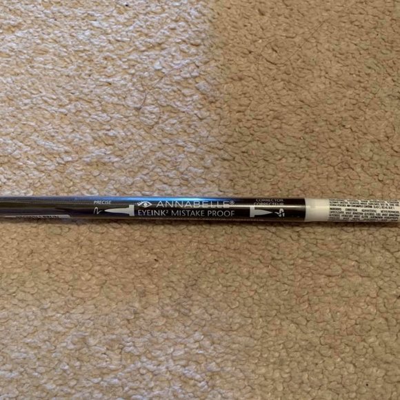 Annabelle eyeliner and corrector - Picture 1 of 1